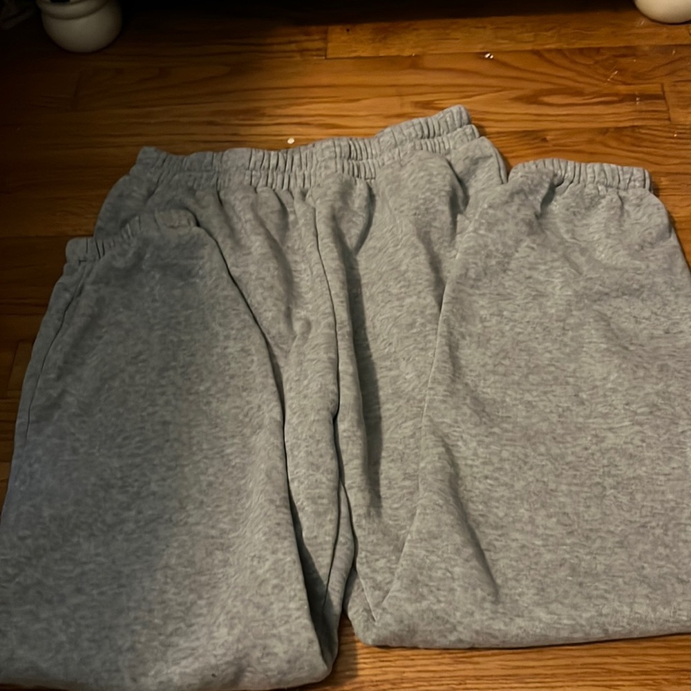 Grey sweatpants